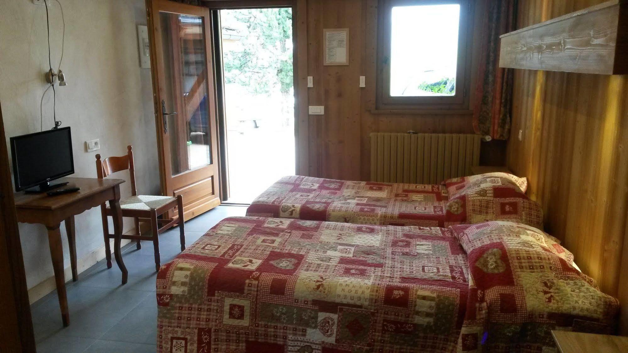 伯纳德酒店 阿尔利河畔普拉兹 外观 照片